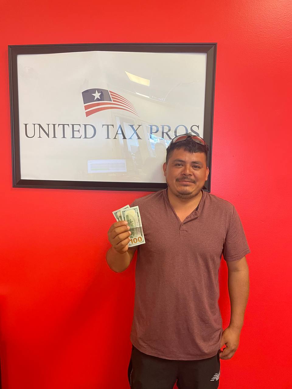 Real client receiving $150 referral reward cash